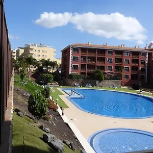 Apartamento Luminoso Y Elegante, Piscinas Y Pistas De Pádel, Palm-mar
